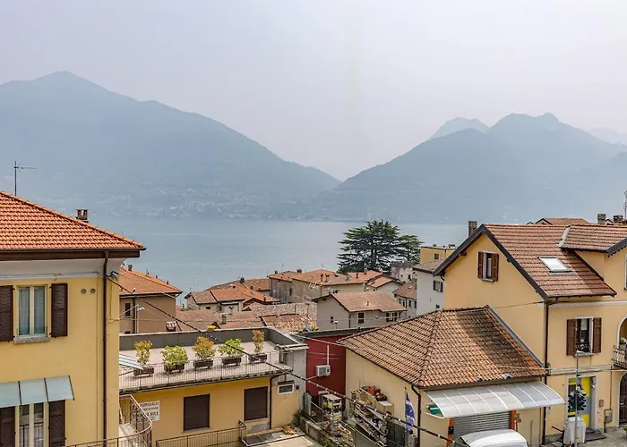 Romantic Hideaway With Private Parking Lägenhet